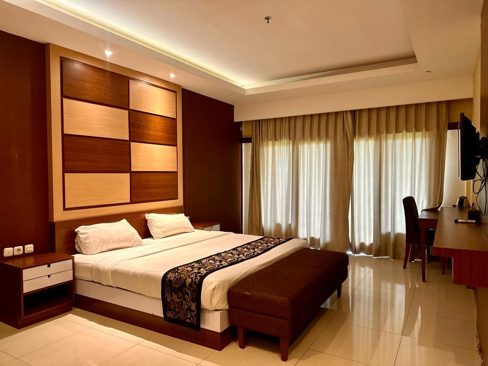 Grand Mulya Hotel Богор Екстер'єр фото